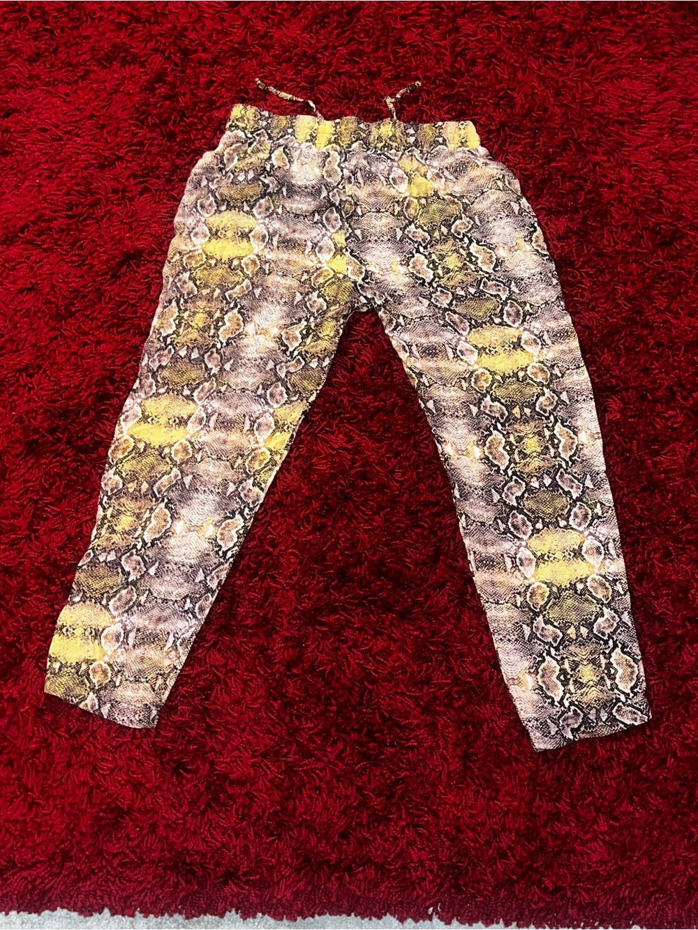 Ali & Kris snake print pants size small - Picture 6 of 8